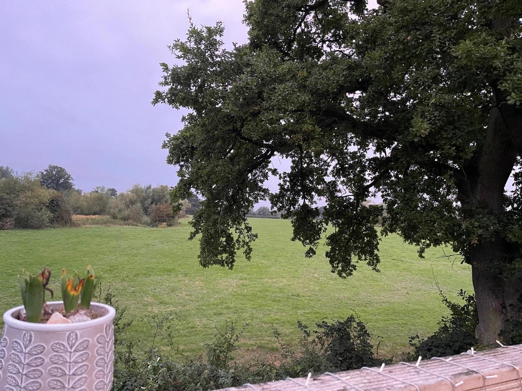Severnside Boat And Caravan Park Gloucestershire - Caravan 1 Deerhurst Ngoại thất bức ảnh